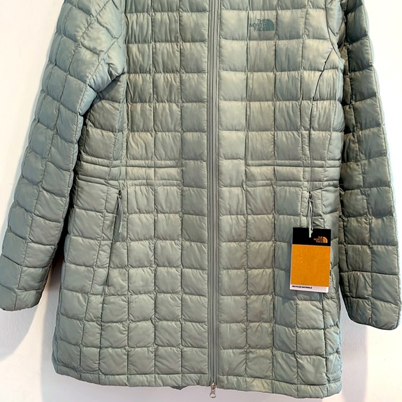 New! The North Face Thermoball Eco Quilted Hooded Parka~Large ~Silver Blue - Picture 8 of 16